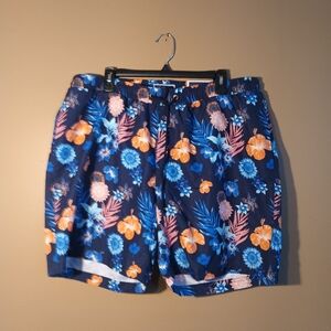 NWT Club Room swim shorts